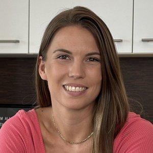 Yasmin Flohr
